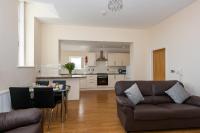 B&B Barrow in Furness - Waterview Deluxe Apartments - Bed and Breakfast Barrow in Furness