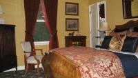 Queen Room with Garden View