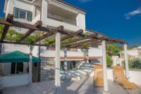 Villa Nika - B&B Selce