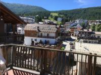 Walking distance from chairlift and center-60 sq m Wi-Fi Casa Lucia - B&B Sauze d'Oulx