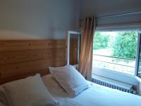 One-Bedroom Standard Apartment