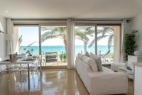 Apartamento de 1 dormitorio con vistas al mar