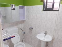 Apartment with Pool View 