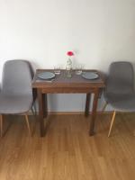 Habitación Doble con baño privado y balcón