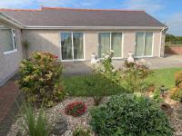 B&B Bryngwran - Coed Bach Suite - Bed and Breakfast Bryngwran