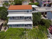 Apartments Lukrecia - Bed and Breakfast