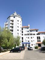 Vilamoura Marina Apartment with swimming pool - B&B