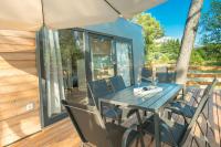 B&B Makarska - Apartments and Mobile Homes Makarska - Bed and Breakfast Makarska