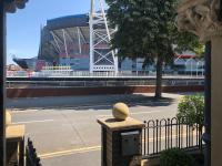 The Riverhouse - B&B Cardiff
