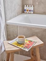 Artisan Cottage, Historic Stay Near Bath, Castle Coombe & Lacock - Bed and Breakfast Chippenham