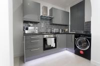 Burton House - Bed and Breakfast Leeds