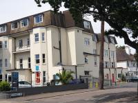 Close to Beach and Town Square - Bed and Breakfast Bournemouth