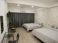 Zimmer mit 2 Kingsize-Betten