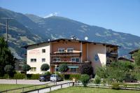 B&B Mayrhofen - Gästehaus Wiesengrund & Apart Sporer - Bed and Breakfast Mayrhofen