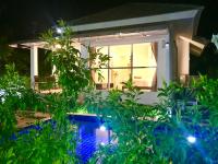 2 Bedroom Pool Villa Jasmine SDV001 - short walk to beautiful Ban Tai beach and village - B&B Mae Nam