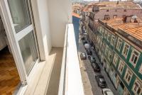 Big Families & Groups Bonjardim views 5 bedrooms 3 bathrooms - B&B Porto