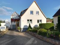 B&B Angersbach - Gästezimmer 1 mit Bad - Bed and Breakfast Angersbach