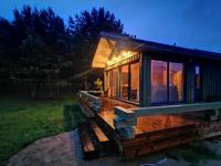 One-Bedroom House with Hot Tub