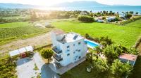 B&B Kissamos - Martimi Apartments - 200M from Drapanias Beach - Pool - Hot Tub - Sauna - BBQ - Bed and Breakfast Kissamos