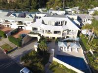 Poolside at Iluka Resort Apartments - Bed and Breakfast