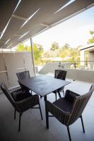 Apartment with Garden View