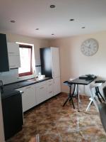 Siedlisko Lipowiec i pokoje Apartamenty Berezka - Ferienwohnung
