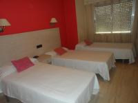 Dreibettzimmer