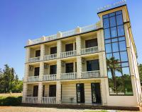 Golden House - B&B