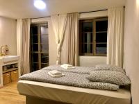 Studio Appartement met Balkon