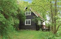 B&B Loaklev - Stunning Home In Vetlanda With Kitchenette - Bed and Breakfast Loaklev