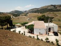 Helimos B&B with Segesta Temple view near Castellammare del Golfo - Ferienwohnung Calatafimi
