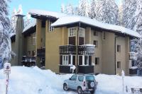 Tuckett Lodge - A large flat for families and groups of friends - B&B