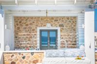 Luxury two bedroom suite with private hot tub and beach front