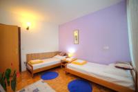 Apartments Villa Rojnica - B&B Gelsa