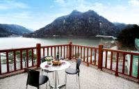 LaHoya Pension - B&B