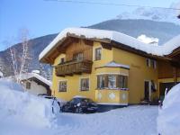 B&B Pettneu - Haus Carinthia - Bed and Breakfast Pettneu