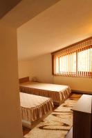 Chambre Lits Jumeaux avec Salle de Bains Privative