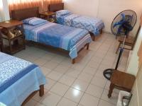 Camera Tripla con Bagno in Comune