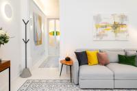 Amazing Art Deco Villa 150m to sea with Daily Housekeeping - B&B Sliema