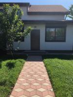 Дача - Bed and Breakfast Karolino-Buhaz