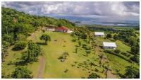 Villa 1 de standing 80m2 avec piscine et vue imprenable sur la mer et sur la campagne - B&B