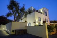 Villa Klaudia - charming house - Bed and Breakfast