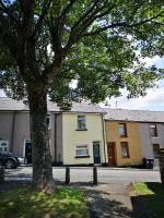 B&B Blaenavon - EX-MINERS COTTAGE, BLAENAVON, NEAR ABERGAVENNY - Bed and Breakfast Blaenavon