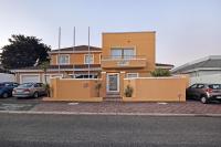 B&B Bloubergstrand - Natalie Guesthouse - Bed and Breakfast Bloubergstrand