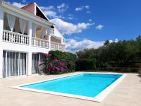 Holiday Home Villa Emma - B&B