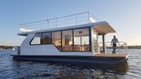 Sunrise Houseboat - B&B Świnoujście