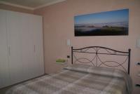 Apartamento de 2 dormitorios con vistas al jardín