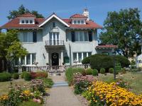 Hanover House Bed and Breakfast - B&B Niagara Falls