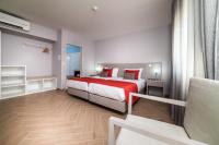 Doppel-/Zweibettzimmer mit Bad