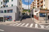 Luxury View Apartment Funchal CENTRAL parking FAMILIES - Bed and Breakfast Funchal